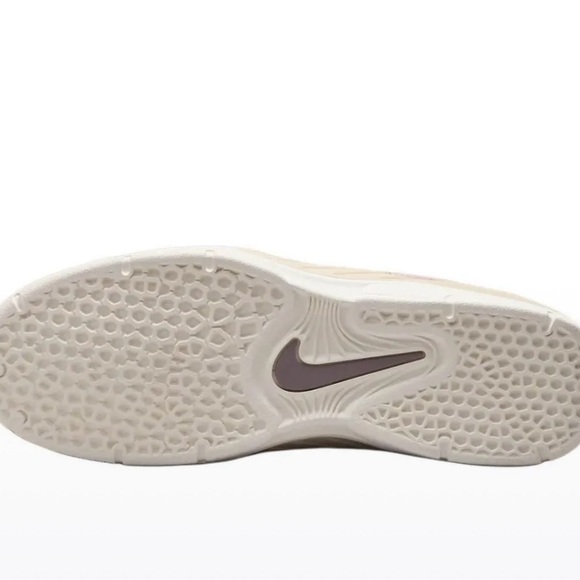 Nike SB Vertebrae Pink Foam Men’s Size Skate Shoes FD4691-601 No lid - Picture 5 of 8